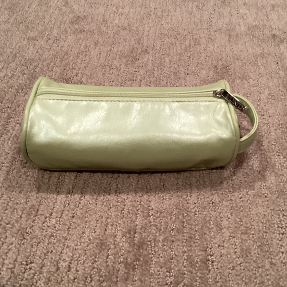 Clinique lime green cosmetic bag - Picture 1 of 5